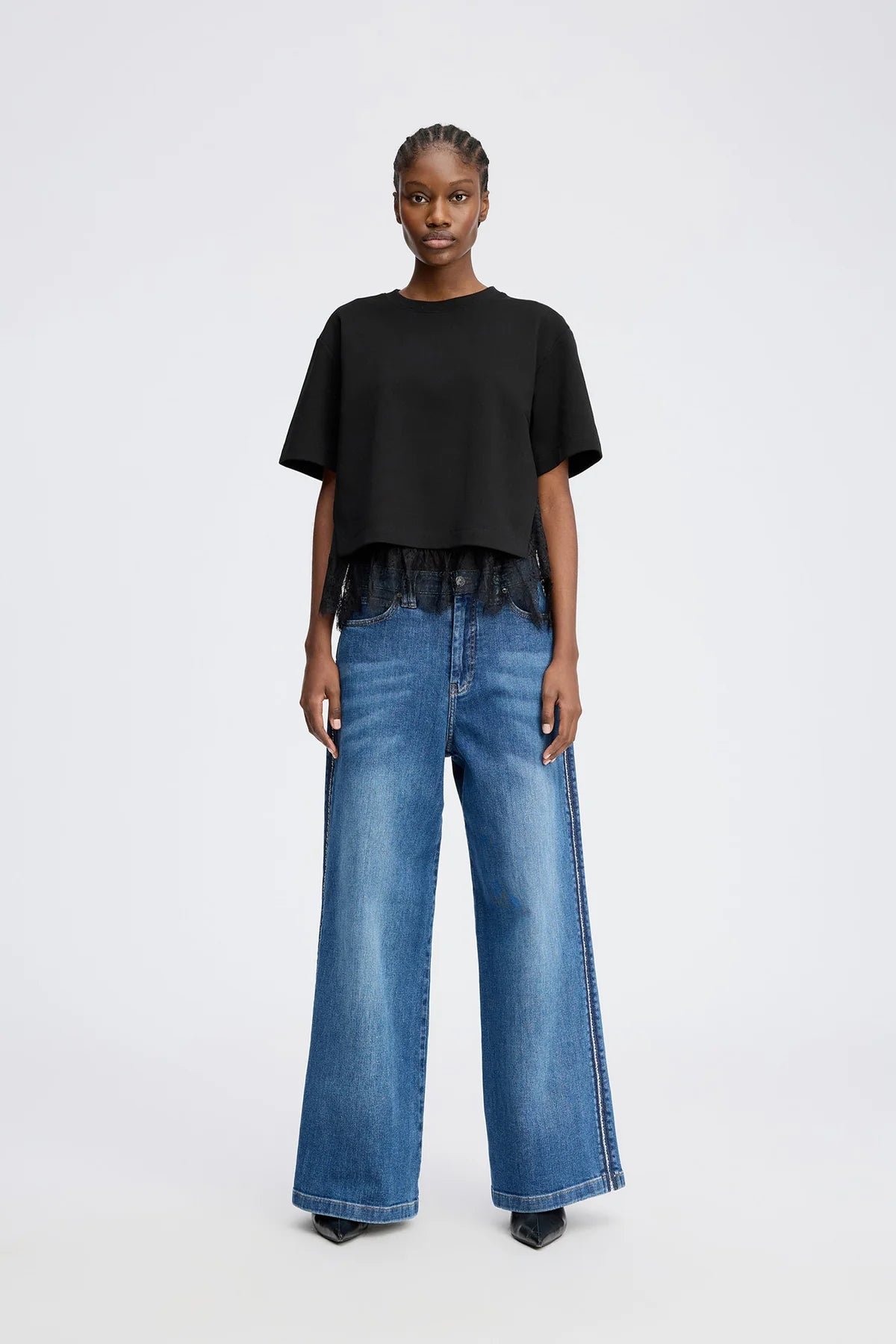 MUNTHE RACH TEE BLACK