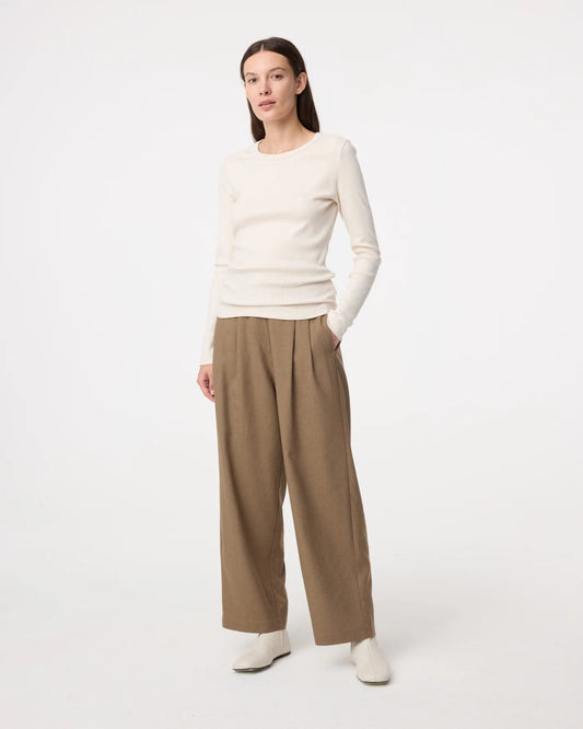 KNIT-TED KALEY TOP SAND MELANGE