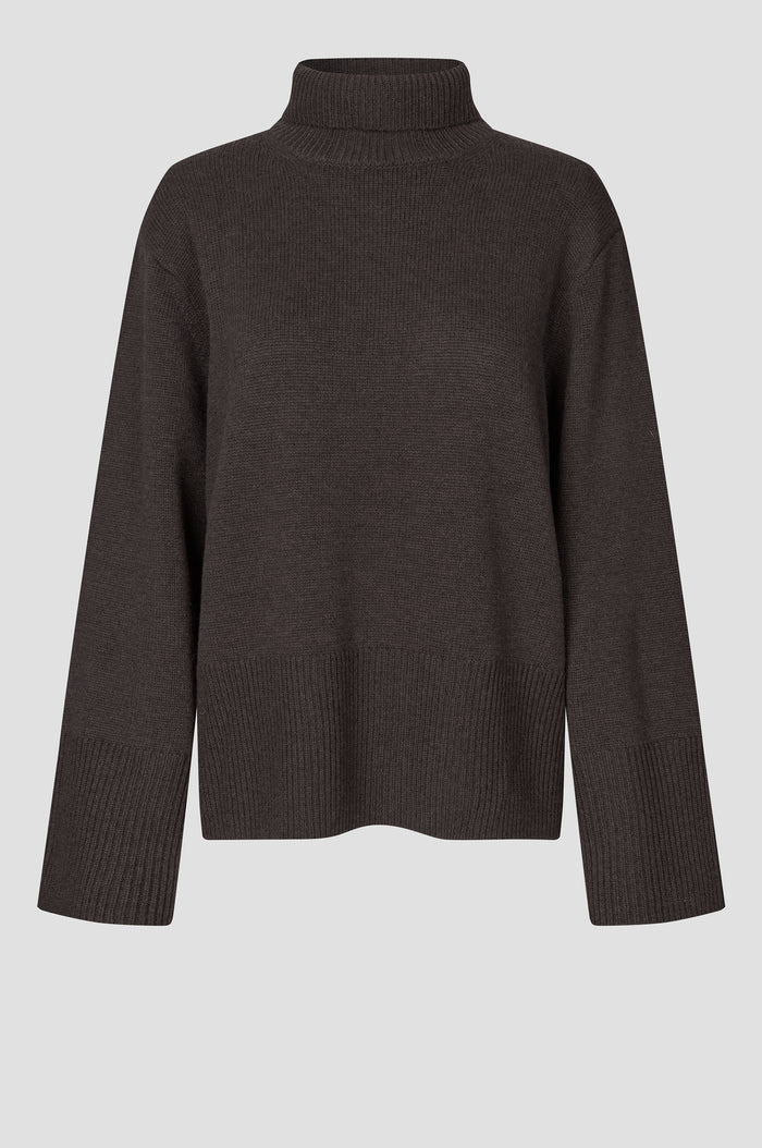 SECOND FEMALE ALPHA KNIT DARK BROWN