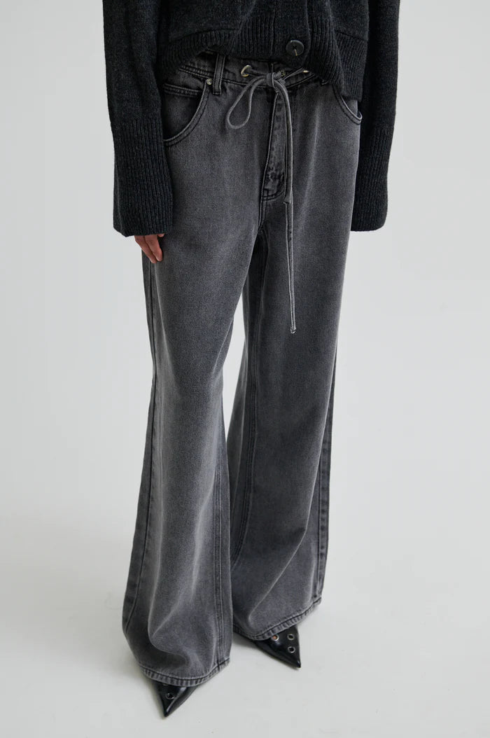 SECOND FEMALE IRVIN DENIM JEANS DARK GREY