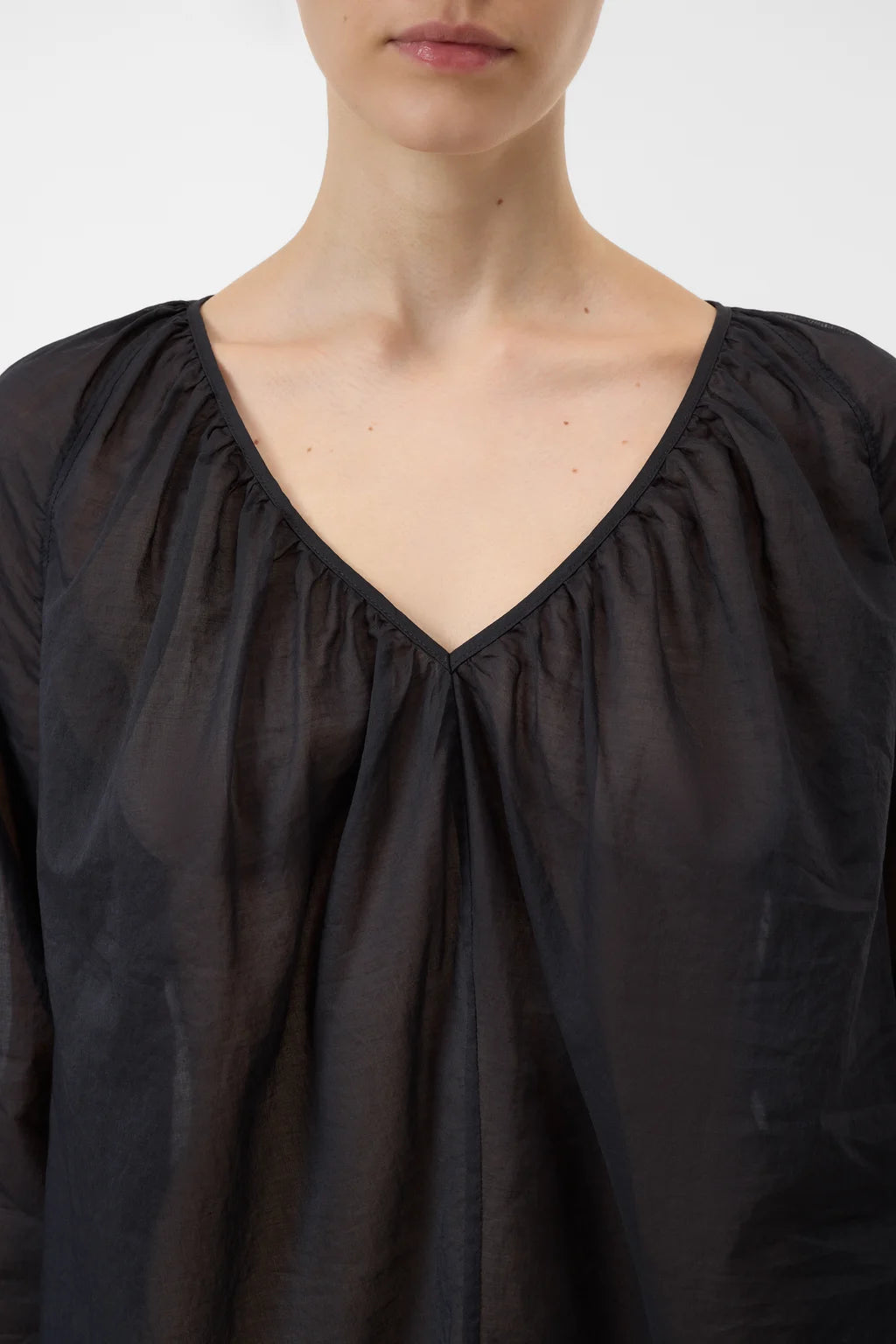 CLOSED TUNIC BLOUSE COTTON VOILE BLACK