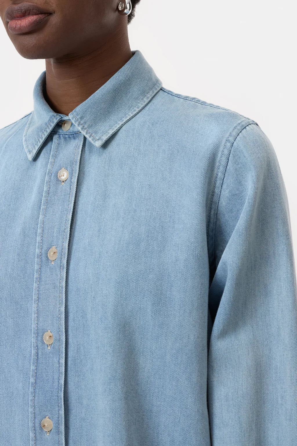 CLOSED LIGHT DENIM HEMD