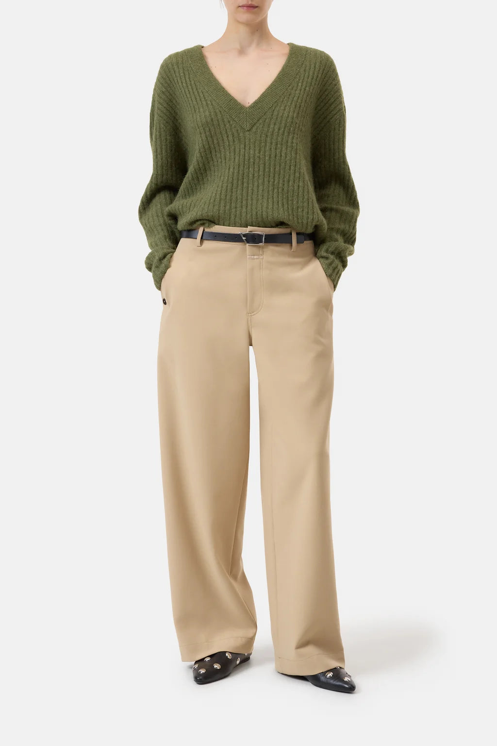 CLOSED WOL EN ALPACA V-HALS TRUI PISTACHIO
