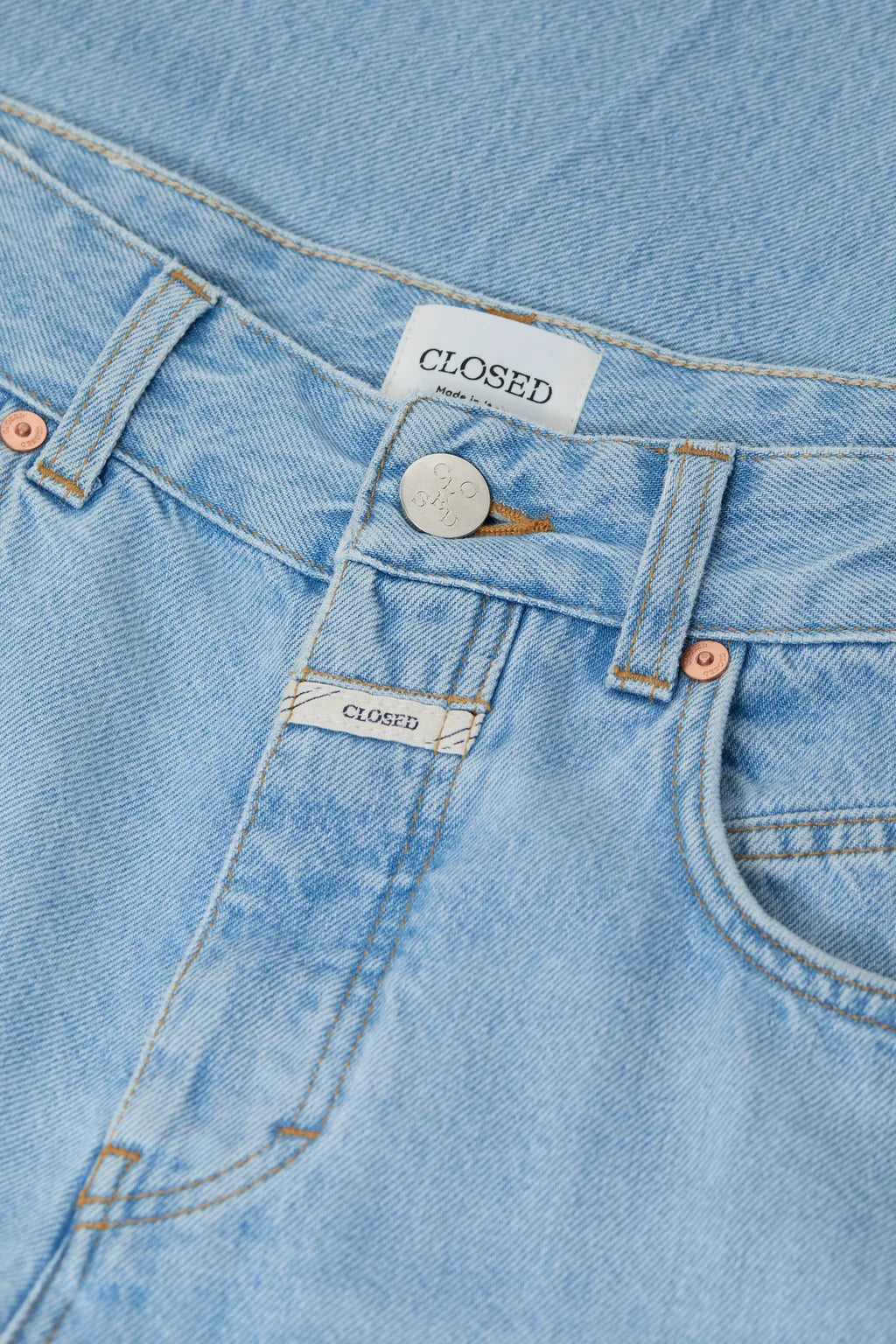 CLOSED NIKKA WIDE STRAIGHT FIT LIGHT BLUE