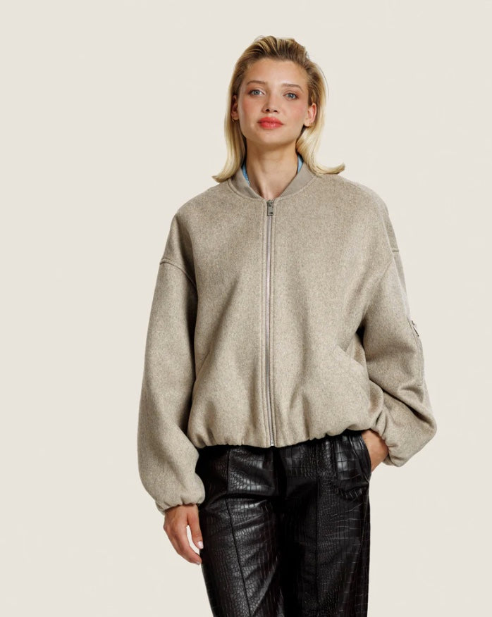 ALTER EGO PEARL WOLLEN BOMBER SAND