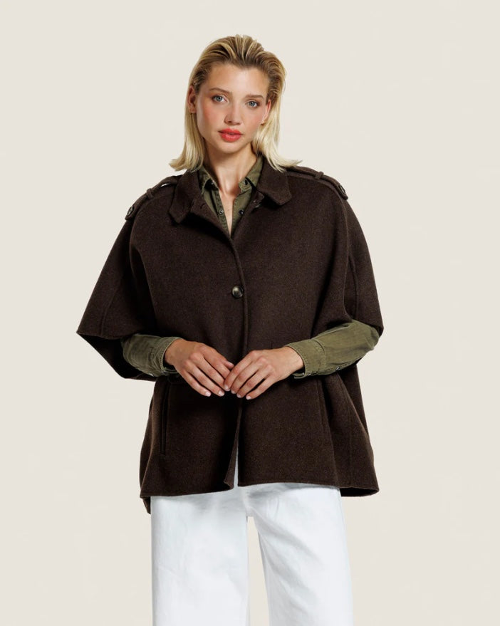 ALTER EGO PEARL WOLLEN CAPE FRENKIE BRUIN