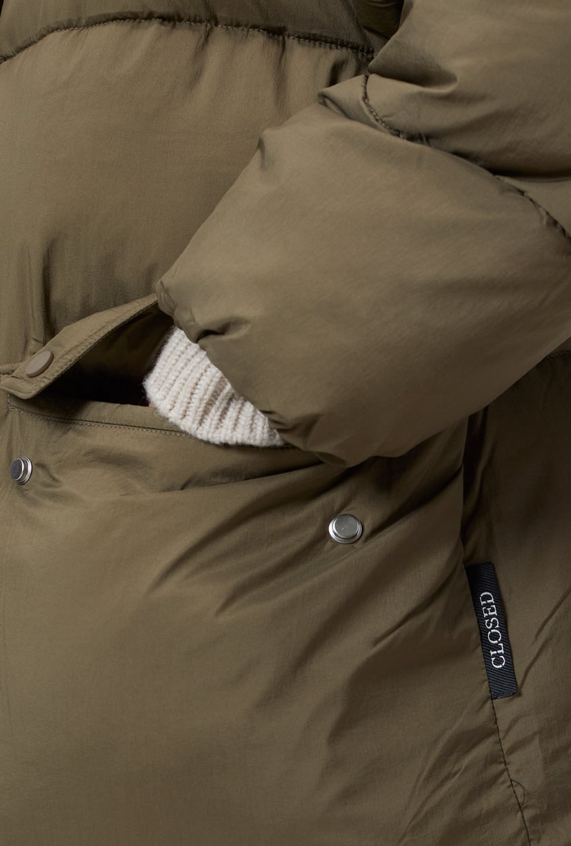 CLOSED CROPPED PUFFER JACKET GROEN - S. LABELS
