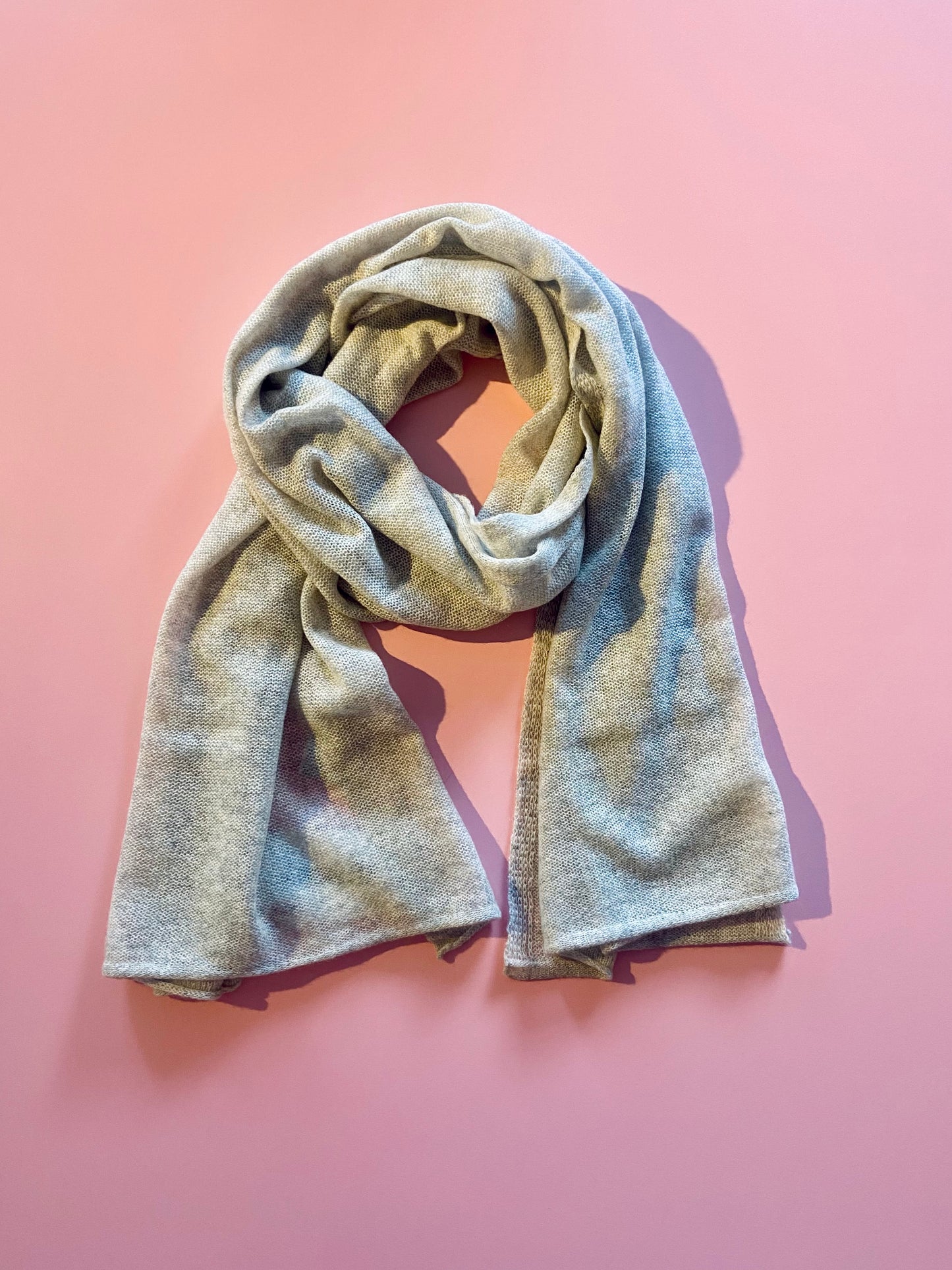 ABSOLUTE CASHMERE TEODORA SJAAL GRIJS