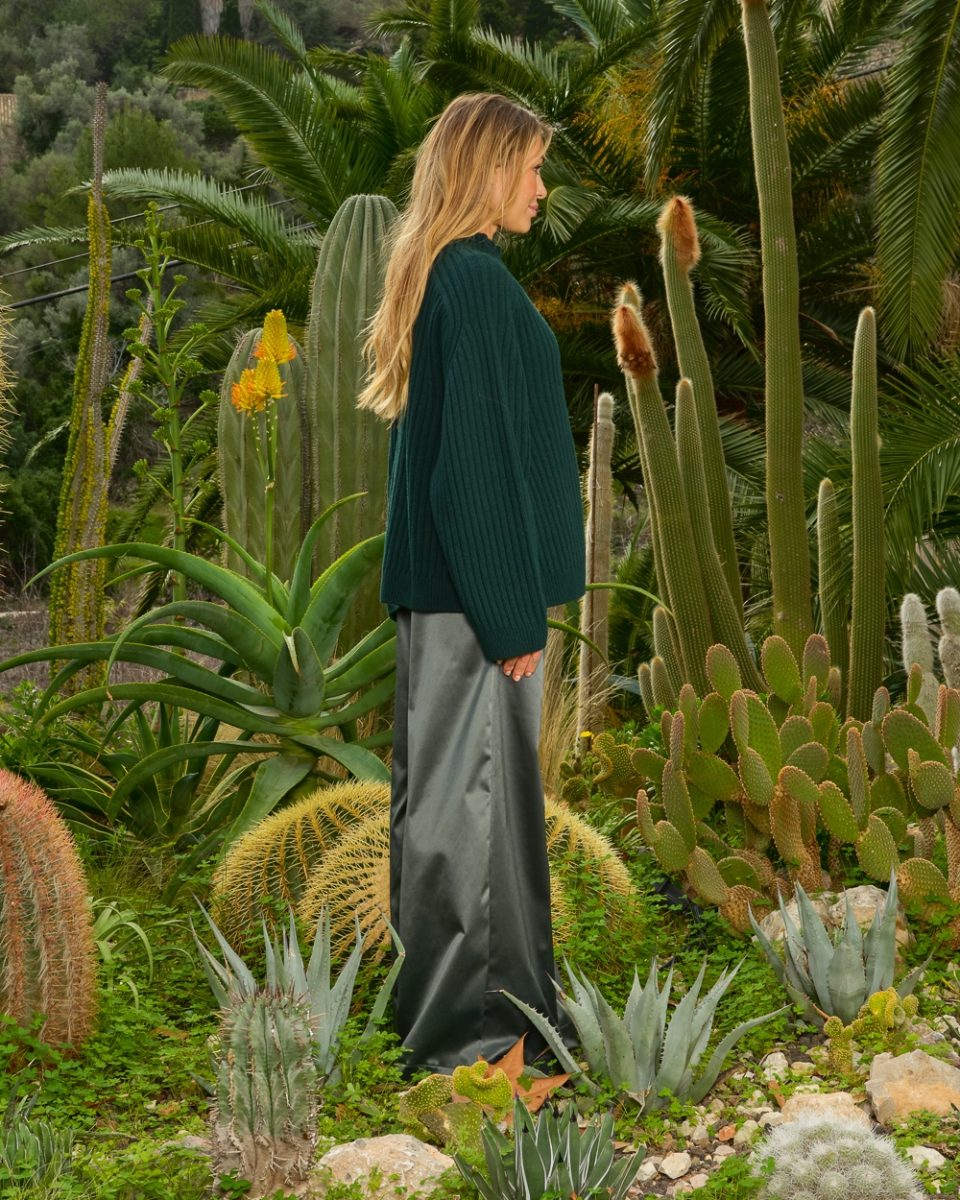 SEA ME HAPPY BAKER JUMPER DEEP DARK GREEN