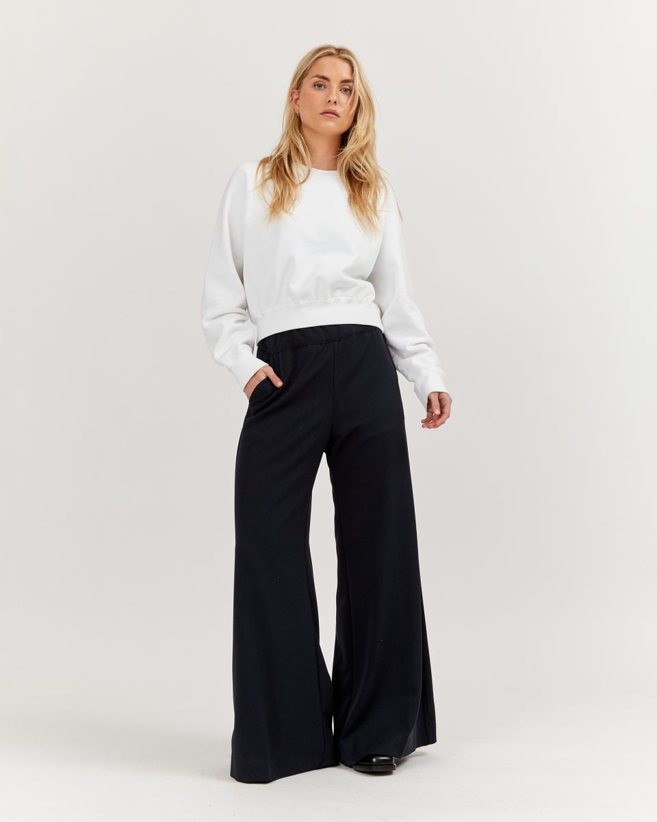 SEA ME HAPPY SUPER WOODY CASUAL BLACK - S. LABELS