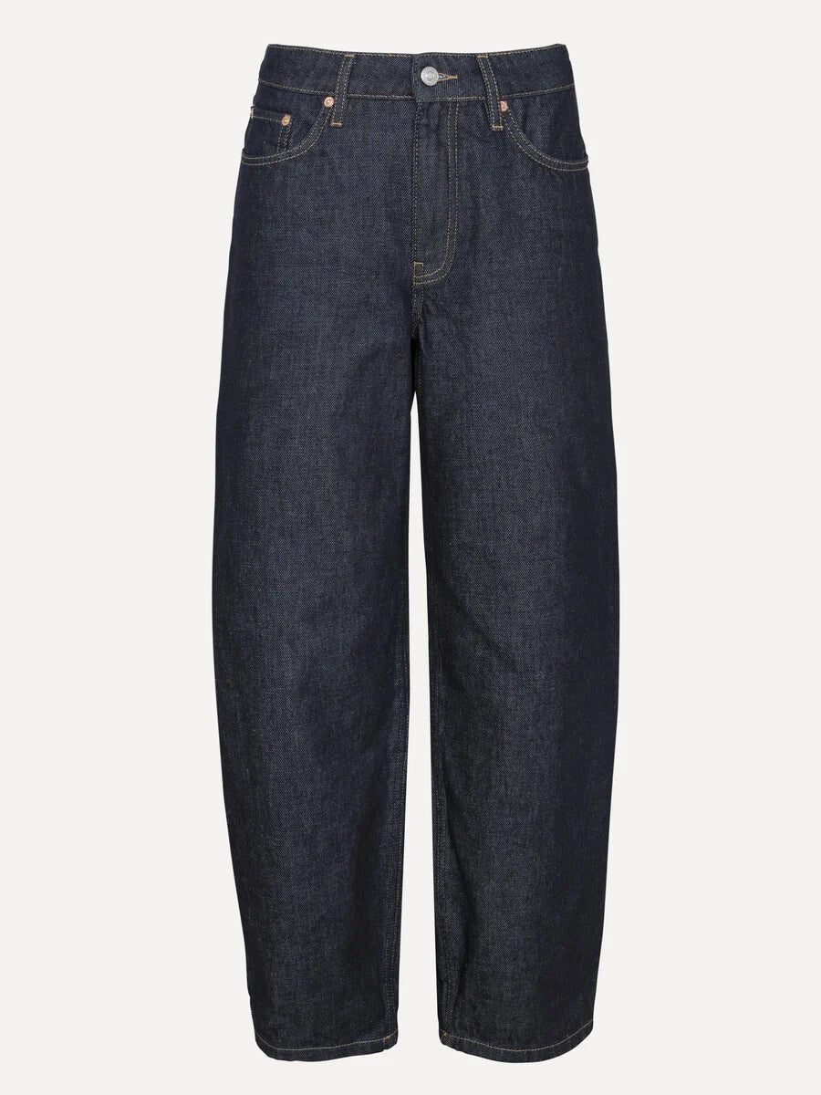 LES SOEURS BALLOON JEANS CHUCK