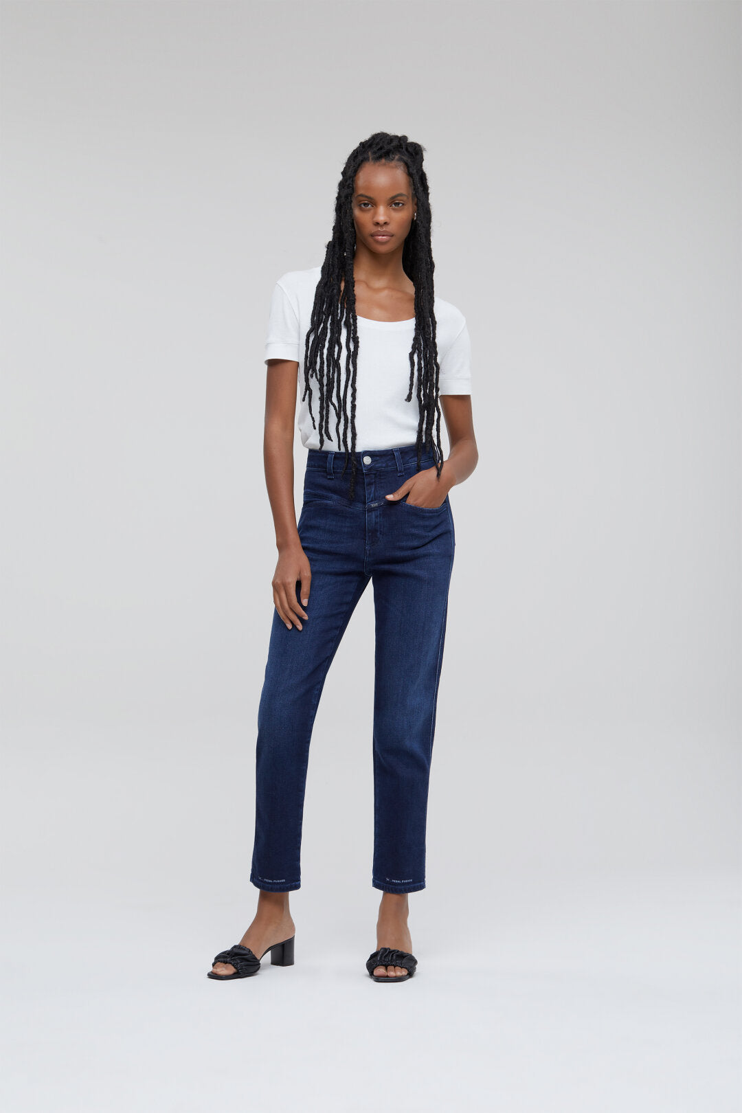 CLOSED PEDAL PUSHER SUPER STRETCH DEEP BLUE DENIM - S. LABELS