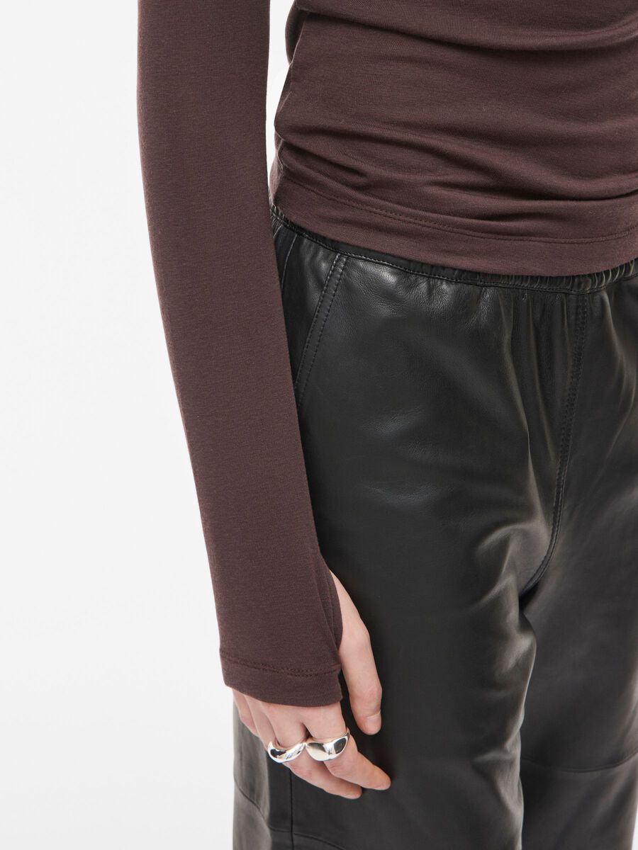 ROUGE EDIT ROUND NECK LONG SLEEVE BROWN