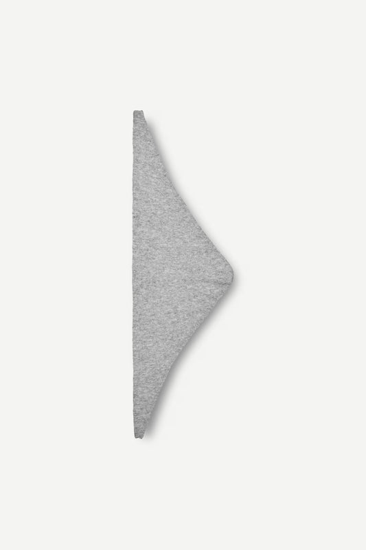 SAMSOE SANOR TRIANGLE SCARF GREY