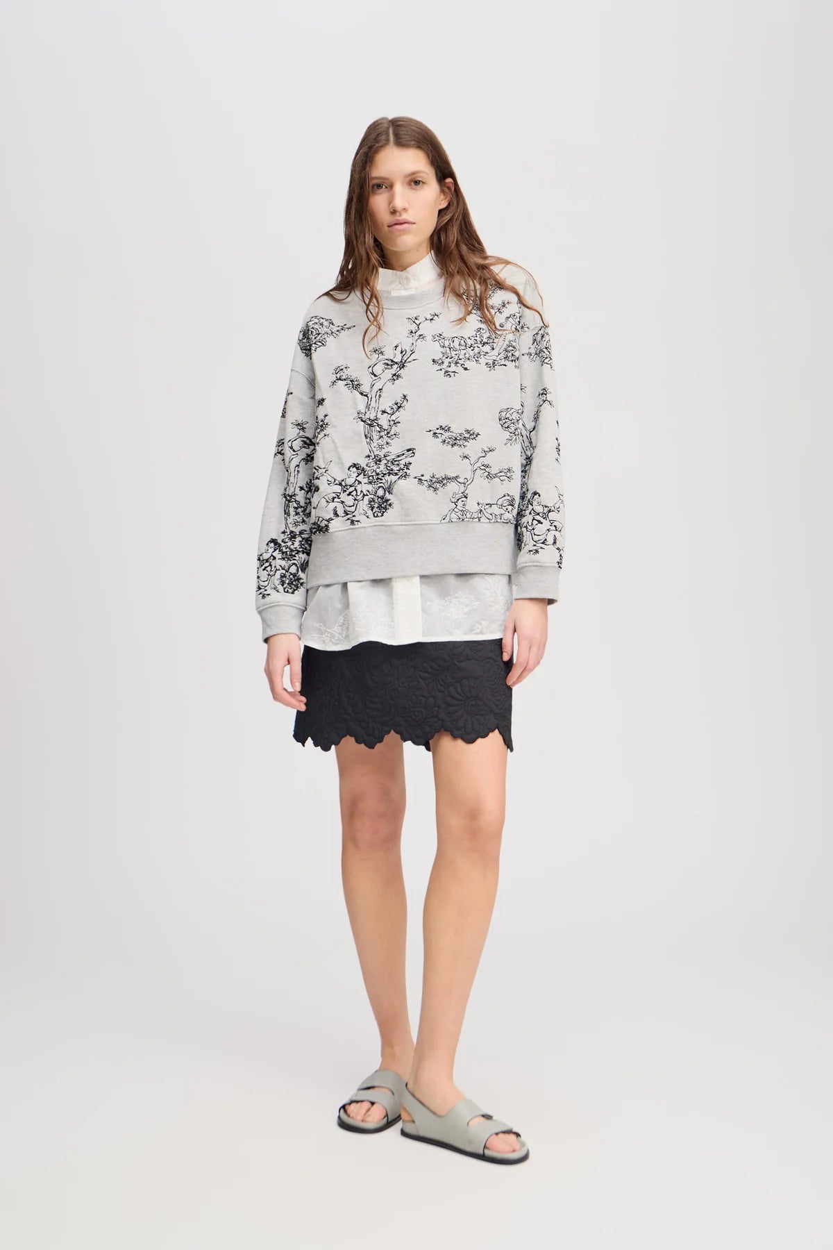 MUNTHE FRIEDE SWEATSHIRT GREY