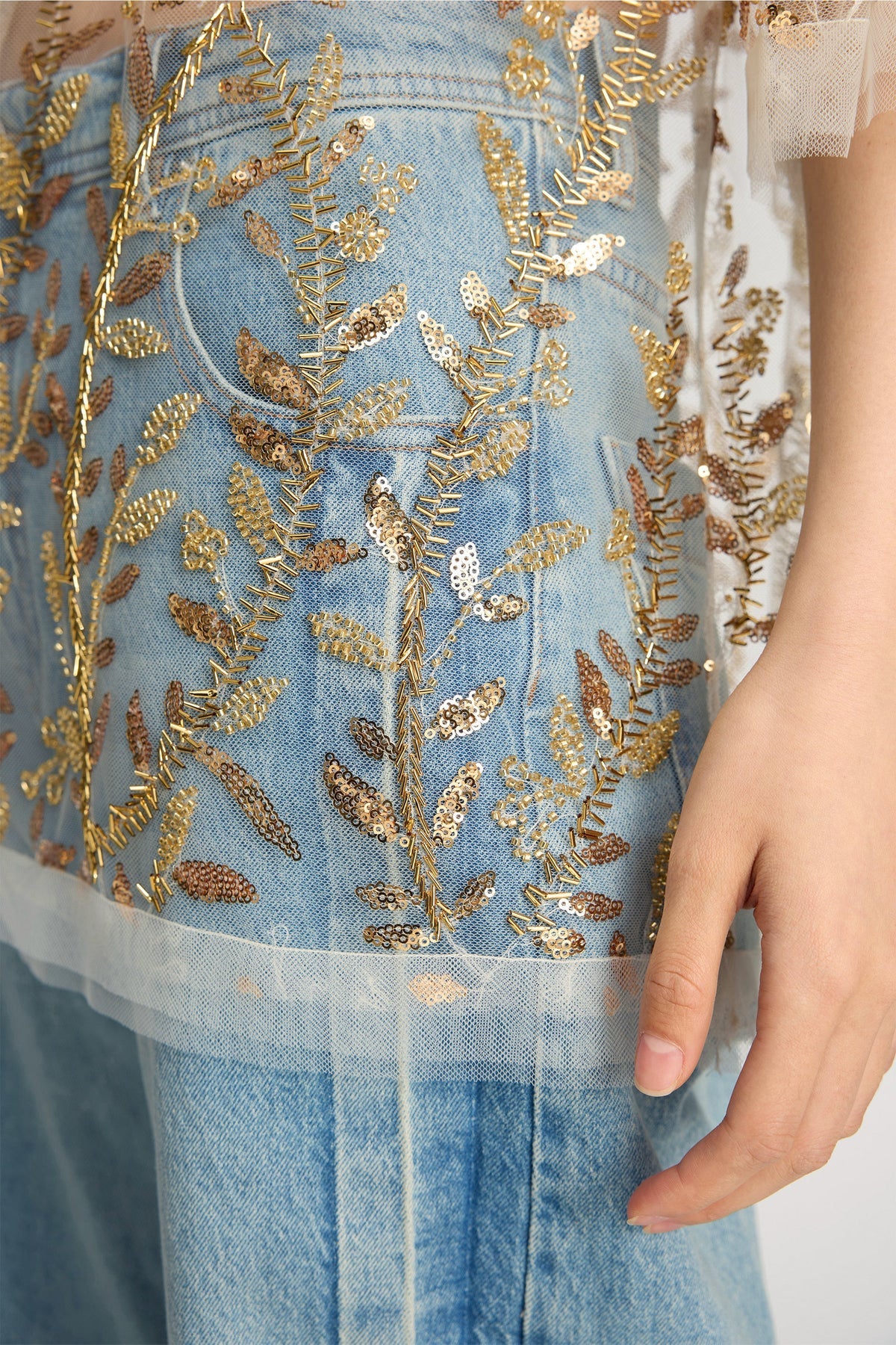 MUNTHE BABUR TOP GOUD - S. LABELS