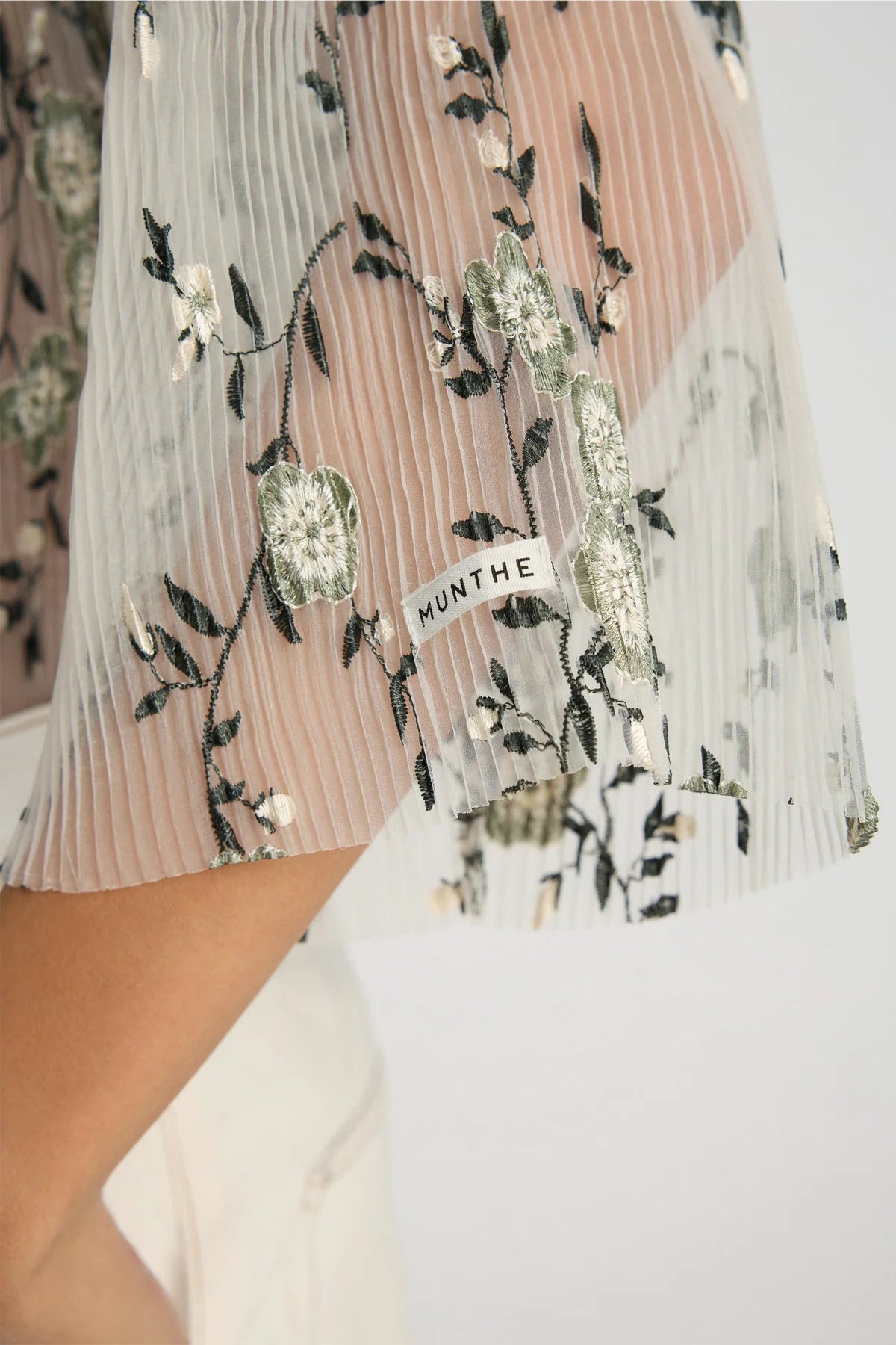 MUNTHE BALTAZAR TOP BLOEMEN - S. LABELS