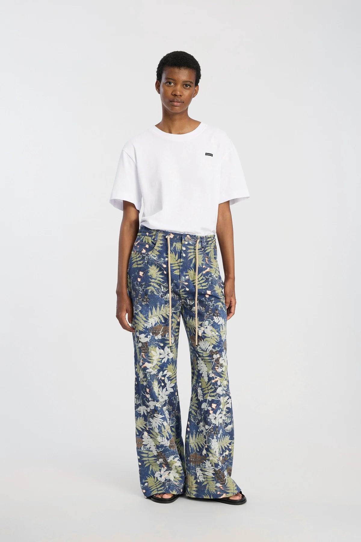MUNTHE BELLAMY TEE WHITE - S. LABELS