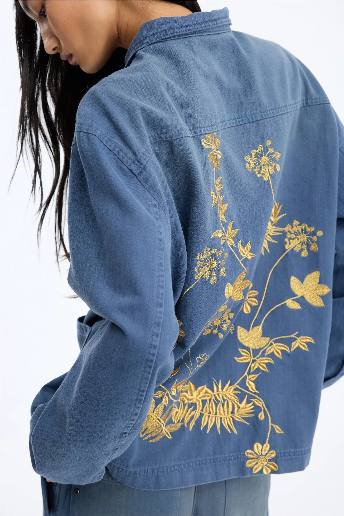 MUNTHE BAYAN JACK BLUE - S. LABELS