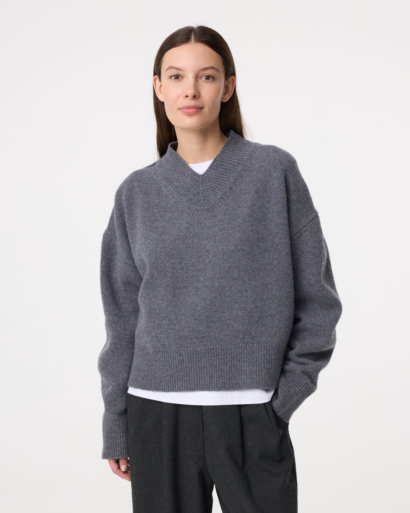 KNIT-TED JEAN PULLOVER GRIJS
