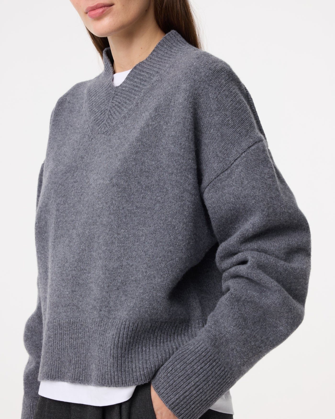 KNIT-TED JEAN PULLOVER GRIJS