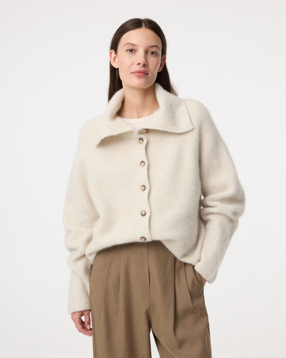 KNIT-TED MILO CARDIGAN GREIGE
