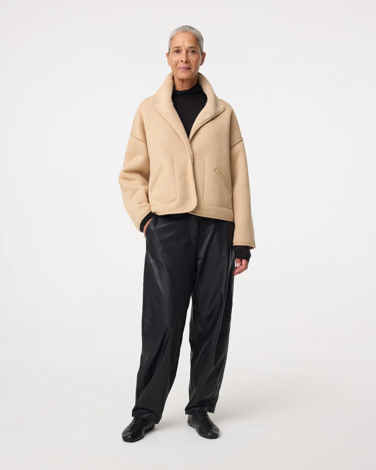 KNIT-TED JILL REVERSIBLE JACKET SAND - S. LABELS