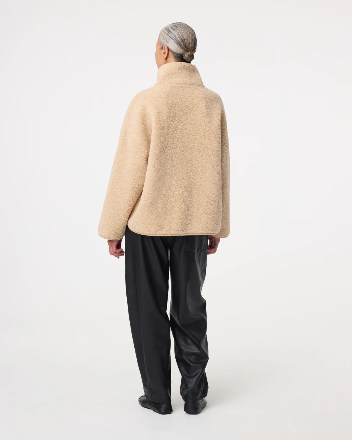 KNIT-TED JILL REVERSIBLE JACKET SAND - S. LABELS