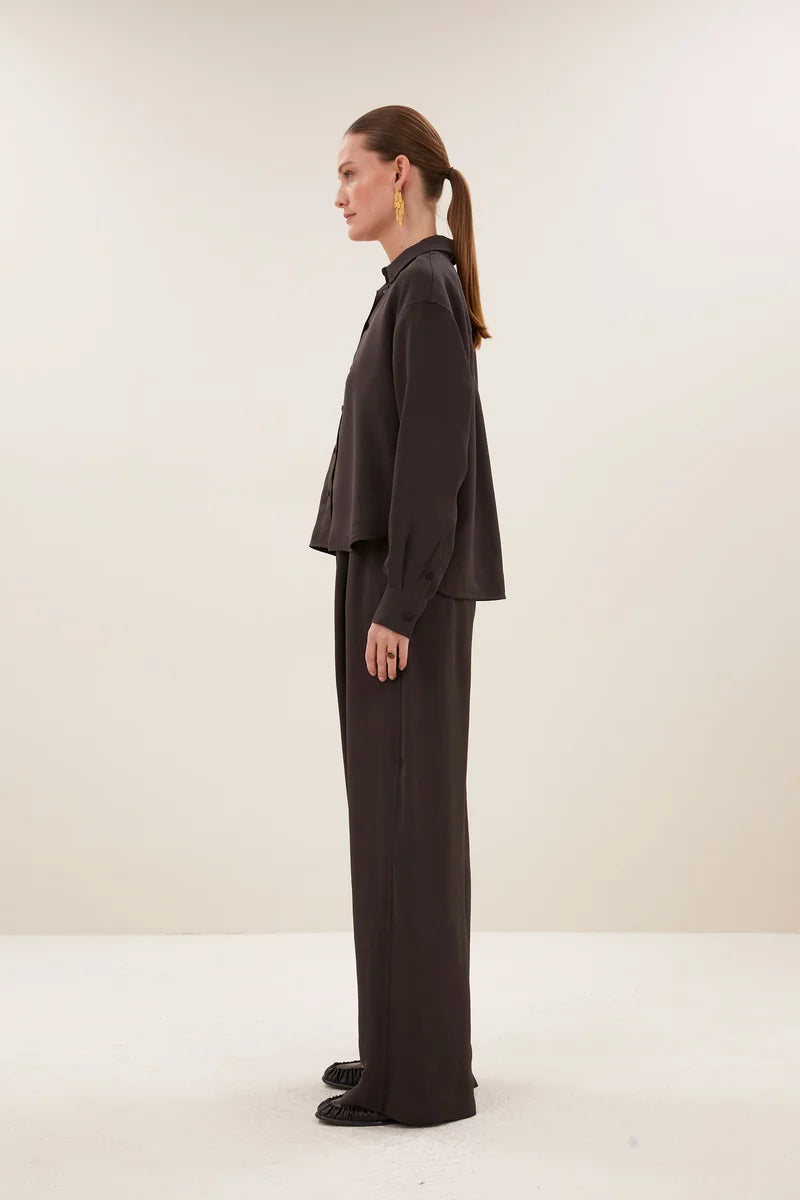 BY BAR KRIS SATIN STRIPE BLOUSE ESPRESSO
