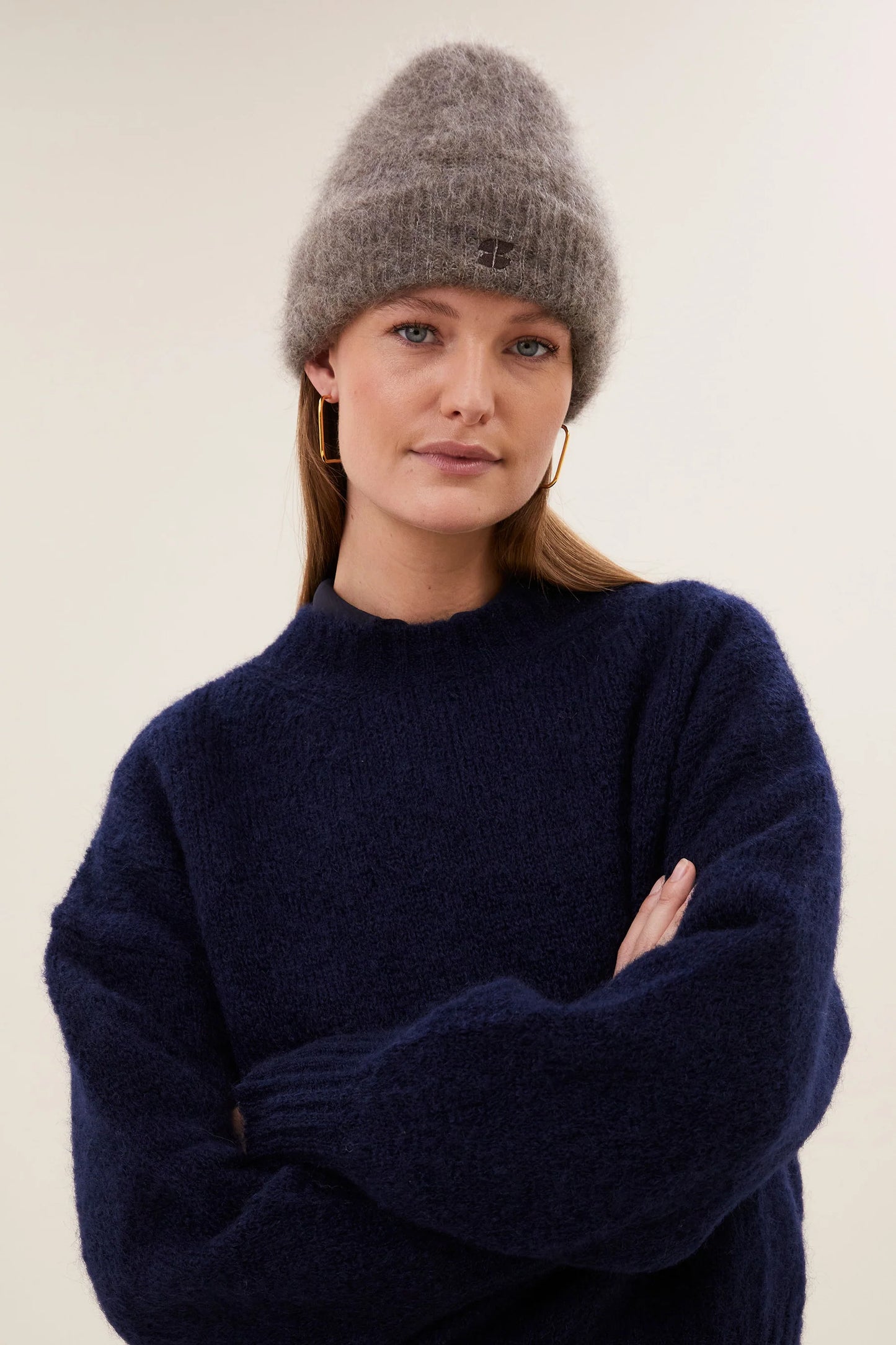 BY BAR LOGO NORTON BEANIE DARK BISCUIT