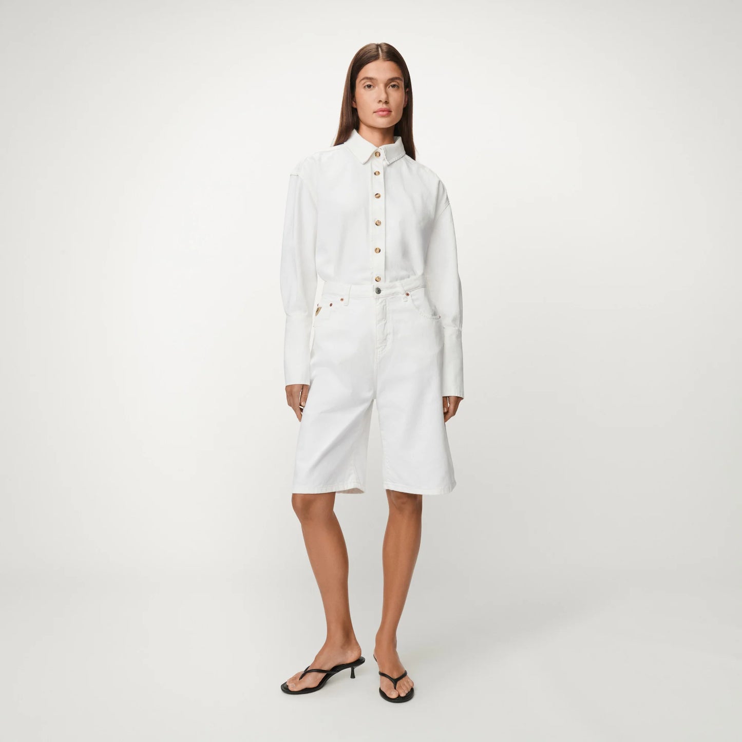 LOIS CAMILLE SHORT WHITE - S. LABELS