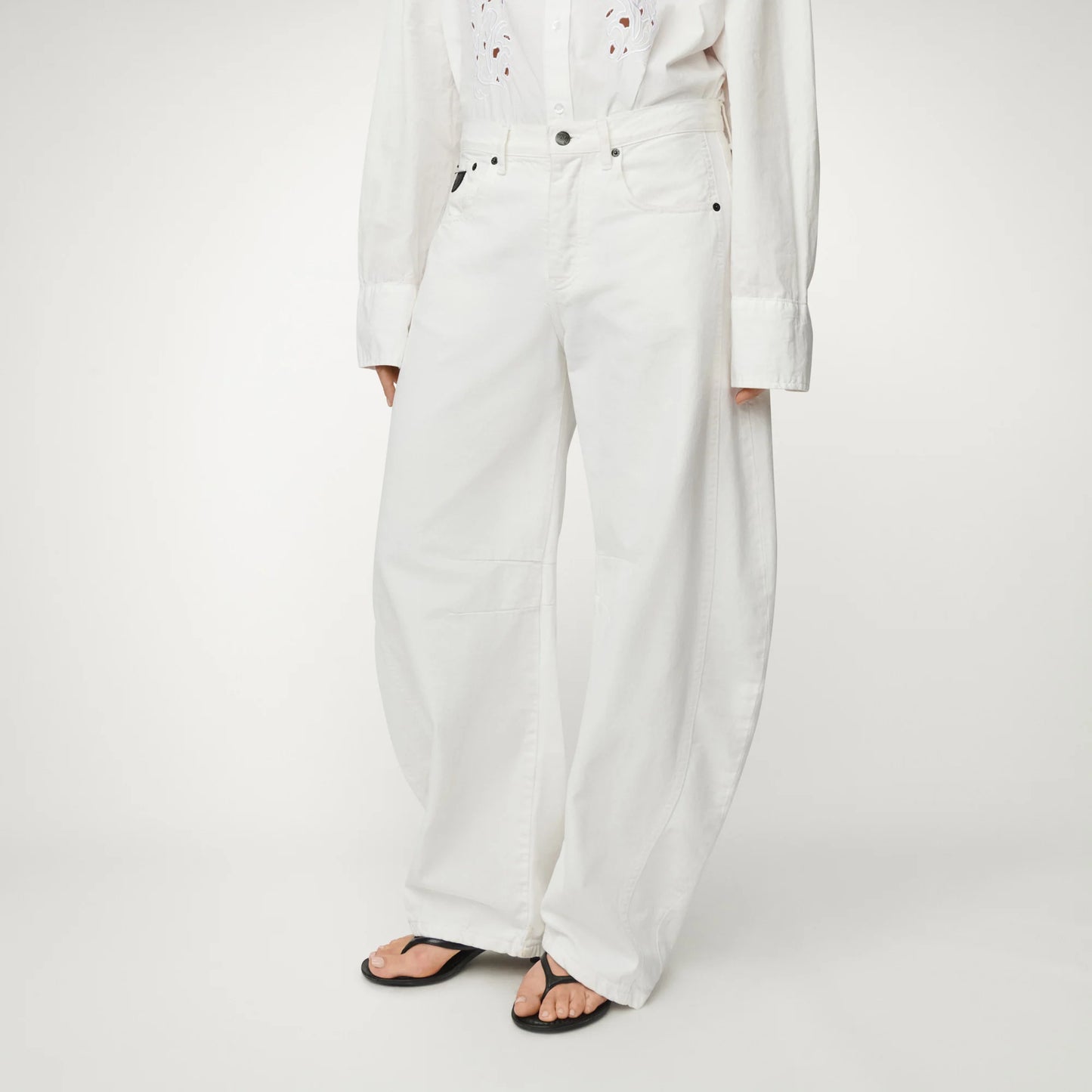 LOIS ALIANA PLEATED BARREL WHITE - S. LABELS