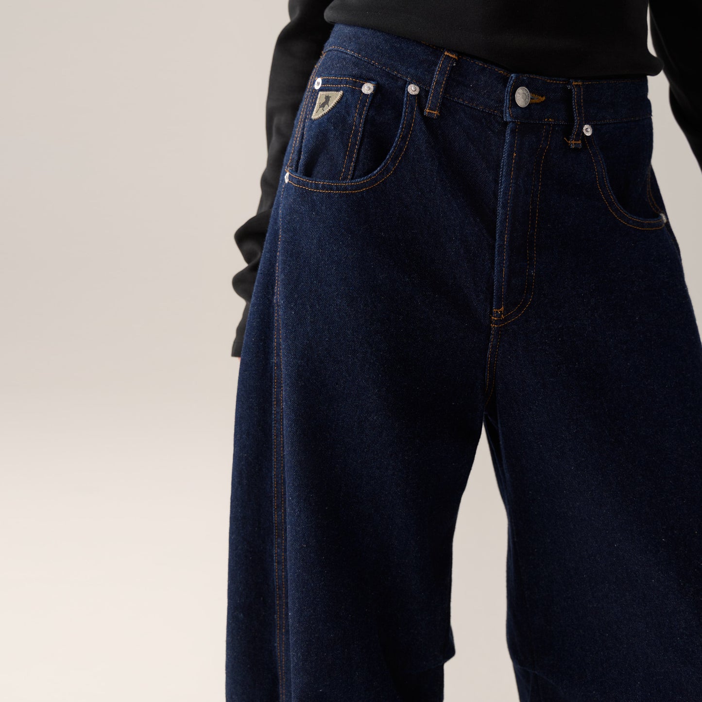 LOIS ALIANA PLEATED BARREL JEANS RINSE DARK