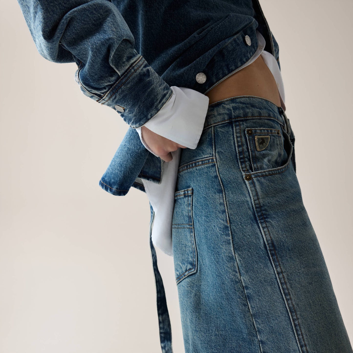 LOIS ALIANA PLEATED BARREL JEANS BARRIL WINTER