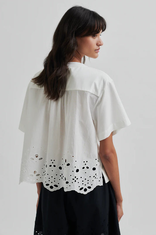 SECOND FEMALE LIMONEL TEE