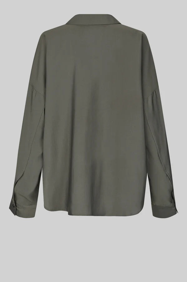 SECOND FEMALE TIMELINE BLOUSE BELUGA