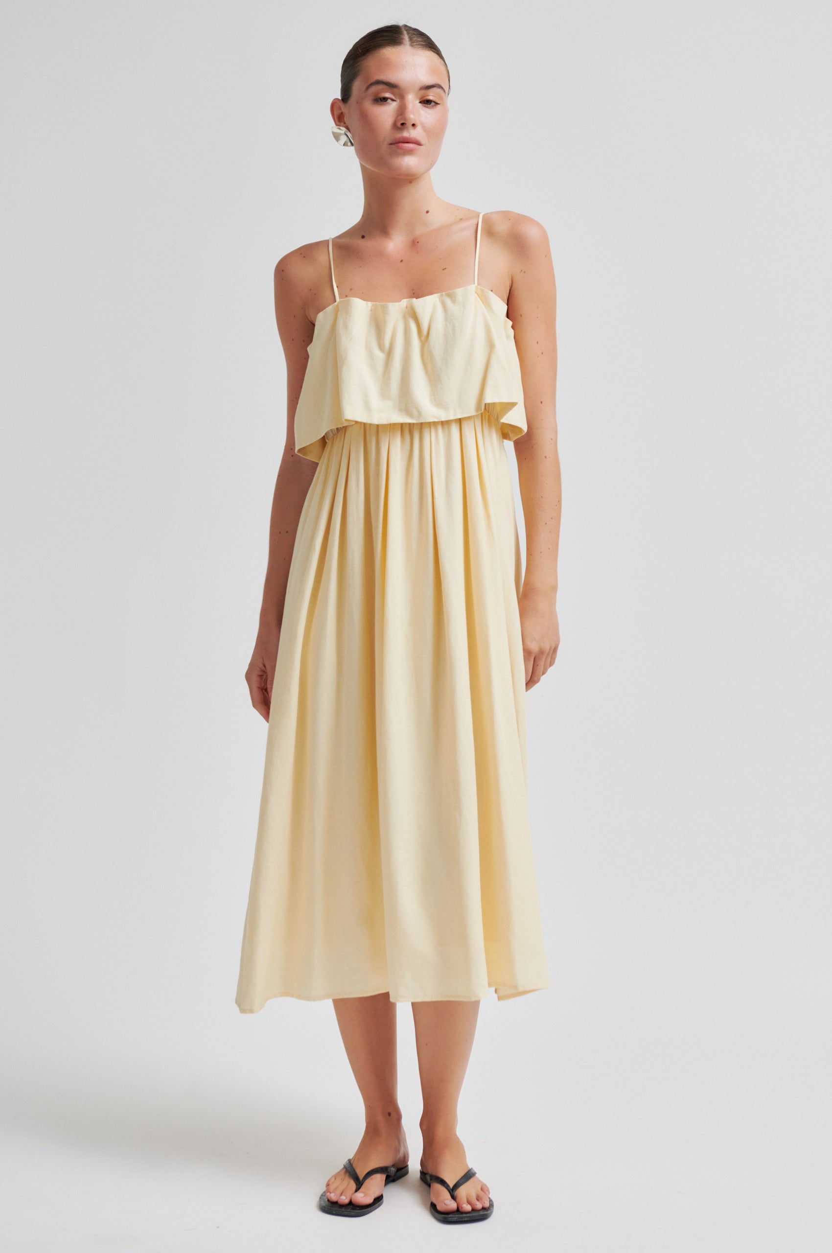 SECOND FEMALE AIE DRESS GEEL - S. LABELS