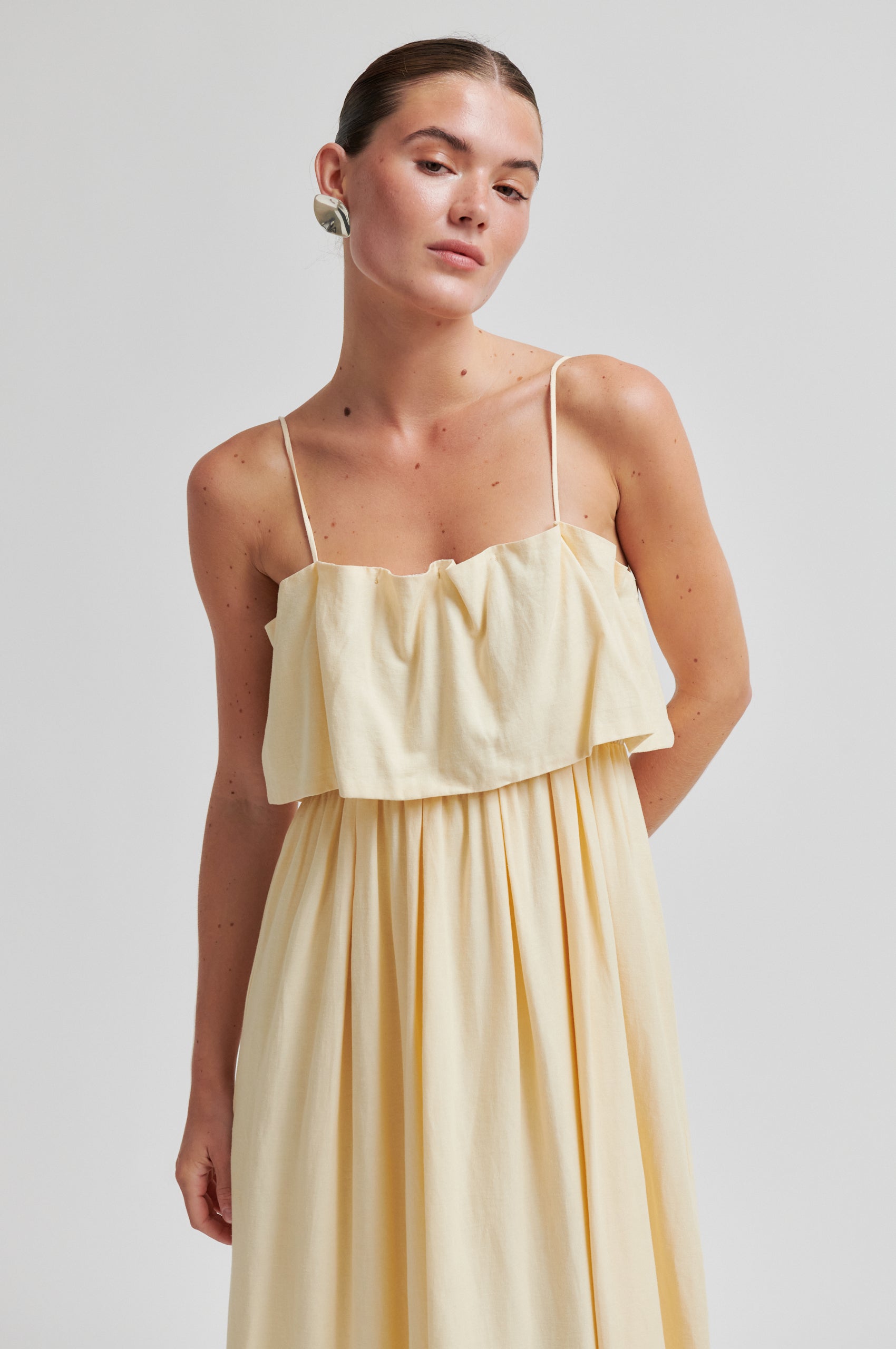 SECOND FEMALE AIE DRESS GEEL - S. LABELS