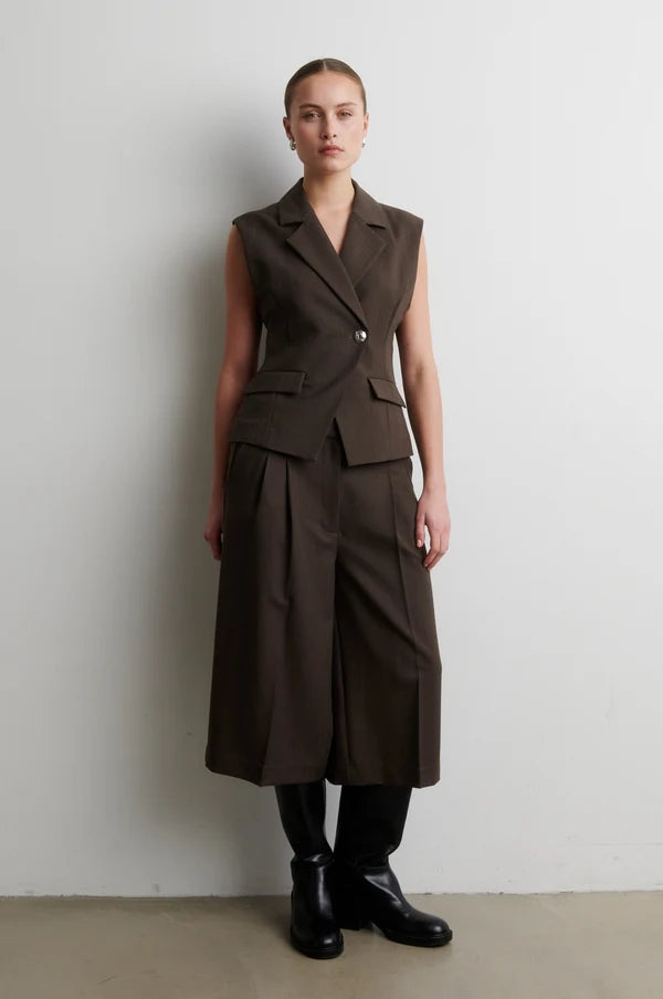 SECOND FEMALE RIESE FITTED WAISTCOAT BROWN MELANGE - S. LABELS