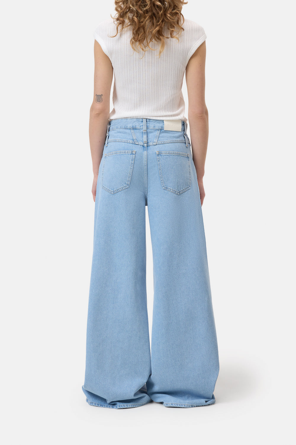 CLOSED ZOYA-X LIGHT BLUE JEANS - S. LABELS