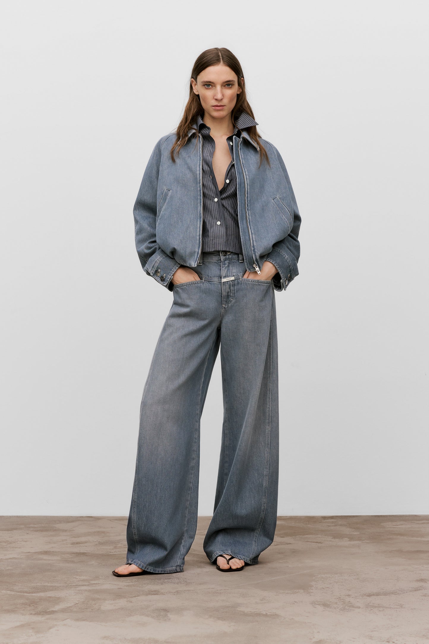 CLOSED TORI-X BARREL JEANS MID GREY