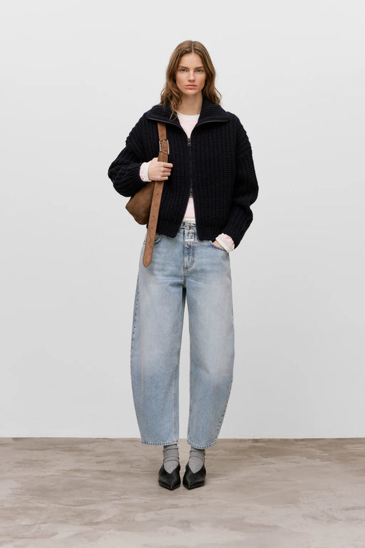 CLOSED JAZZIE BARREL FIT LIGHT BLUE