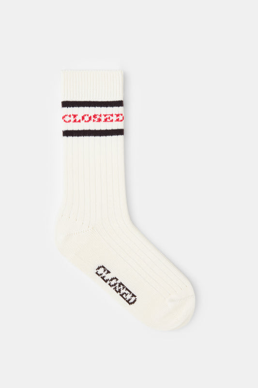 CLOSED LOGO LETTER SOKKEN IVORY