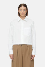 Afbeelding in Gallery-weergave laden, CLOSED CROPPED CLASSIC SHIRT WHITE
