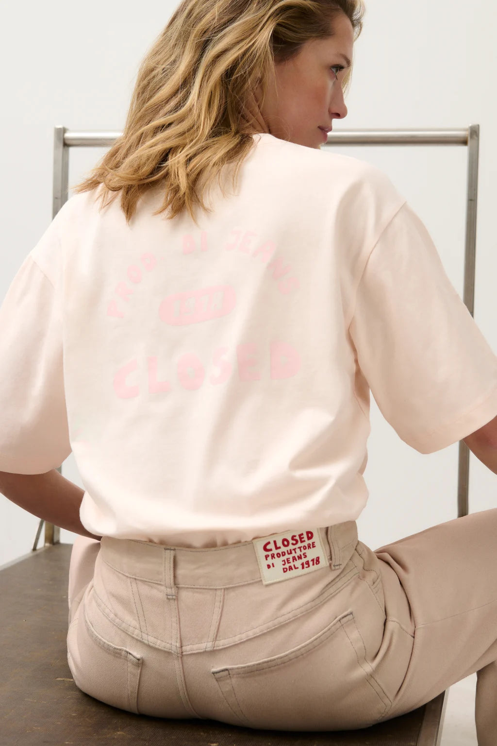 CLOSED BOXY TEE MET OPDRUK BLUSH PINK - S. LABELS