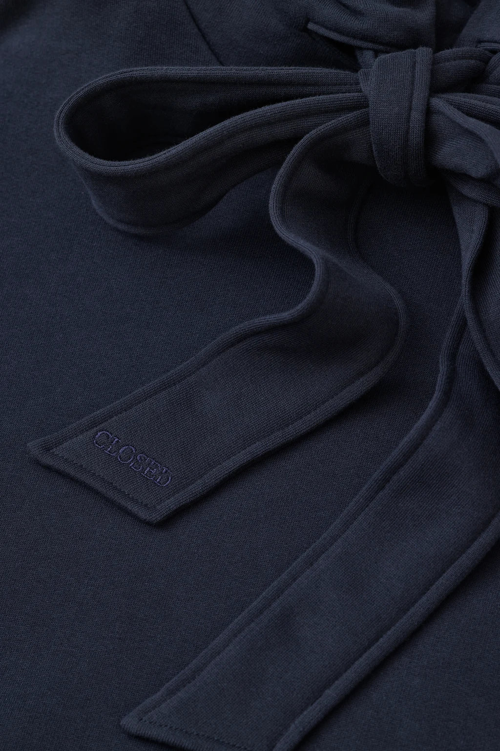 CLOSED BOW TIE HOODIE DARK NIGHT