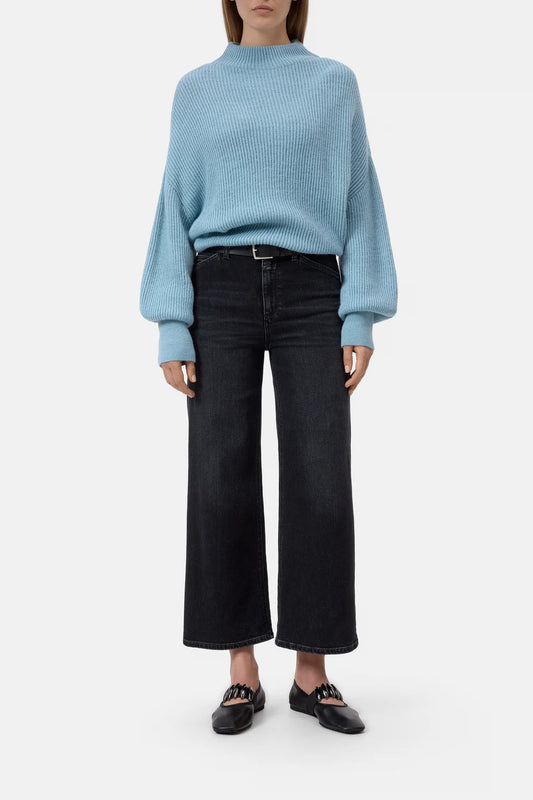 CLOSED FUNNEL NECK BREEZE BLUE - S. LABELS