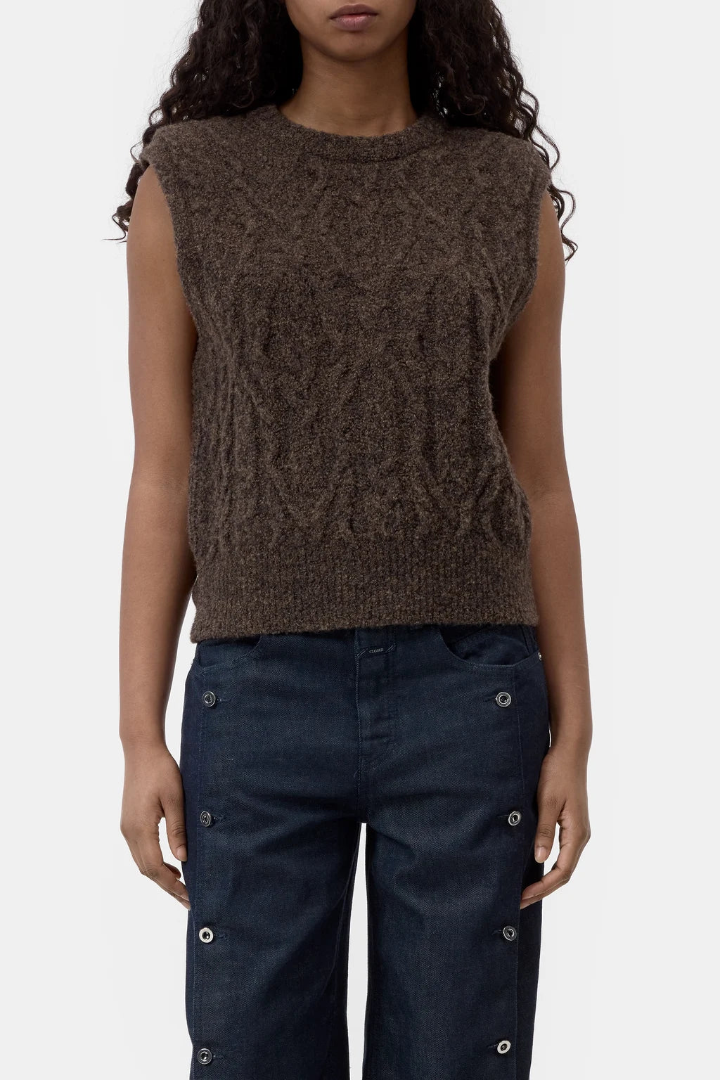 CLOSED CABLE KNIT GILET MAHAGONY BROWN