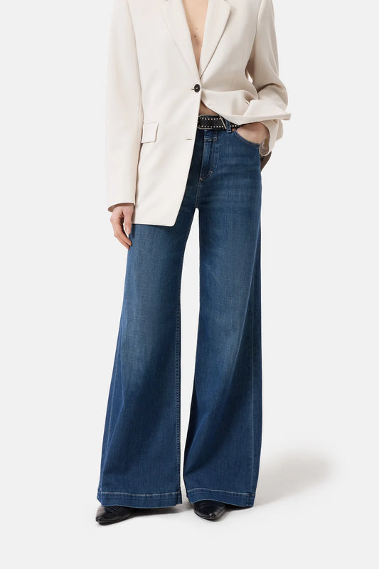 CLOSED GLOW-UP WIDE FIT FLARED DARK BLUE