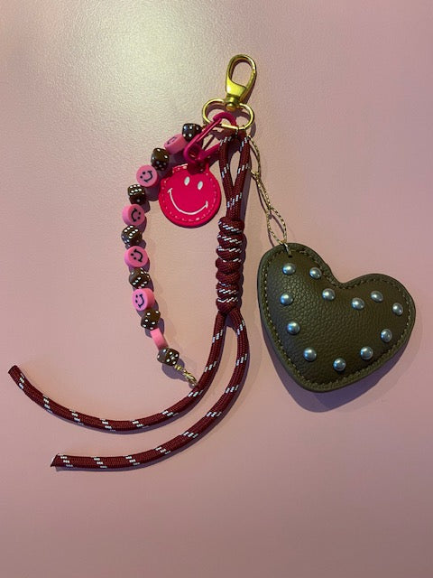 BAGCHARM STUDS HEART